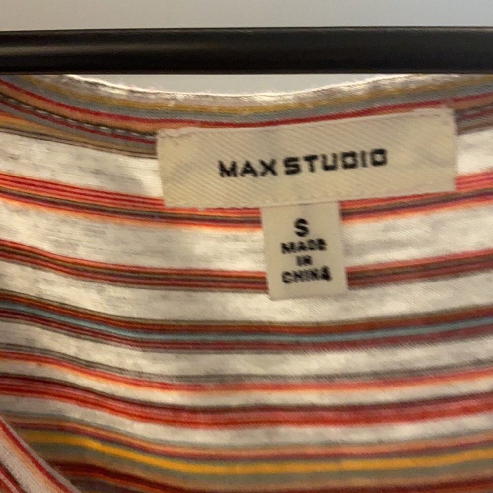 Max Studio Tank - Picture 4 of 4